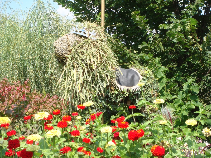 Western Michigan [2009] 399.JPG - Scenes from Frederik Meijer Gardens & Sculpture Park.